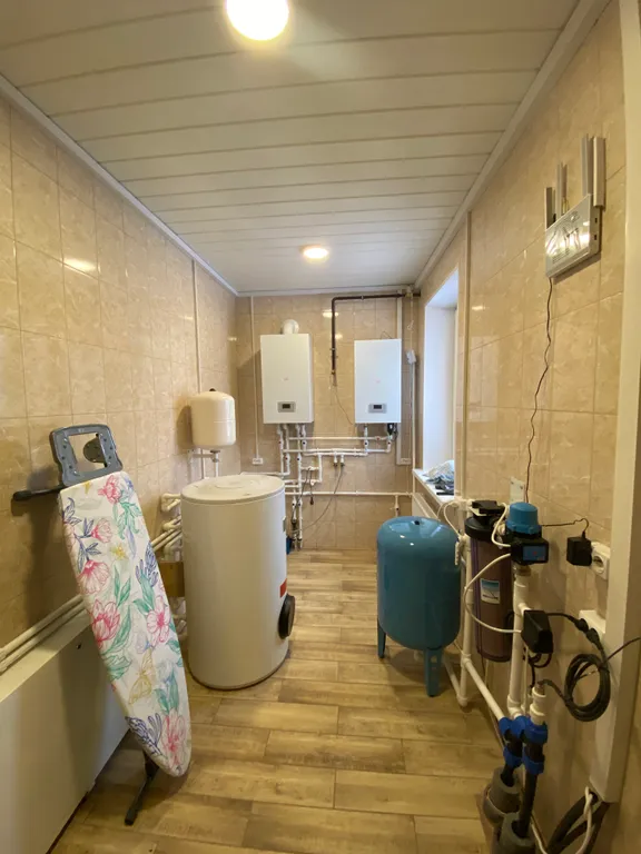 Комфортный и современный дом со всеми удобствами, баня и чан