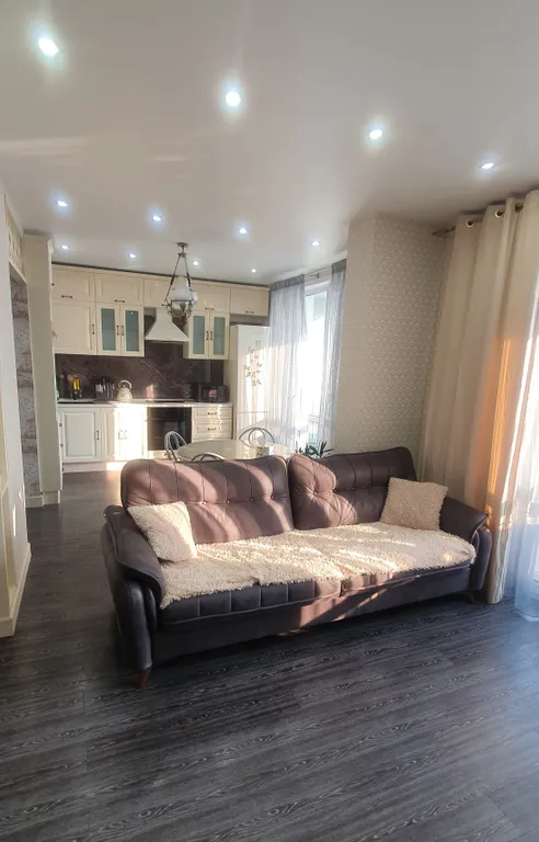 Видовая квартира напротив Броско Мола