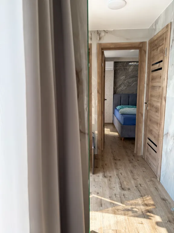 Квартира Трехкомнатная квартира с бассейном и потрясающим видом на море — Сириус