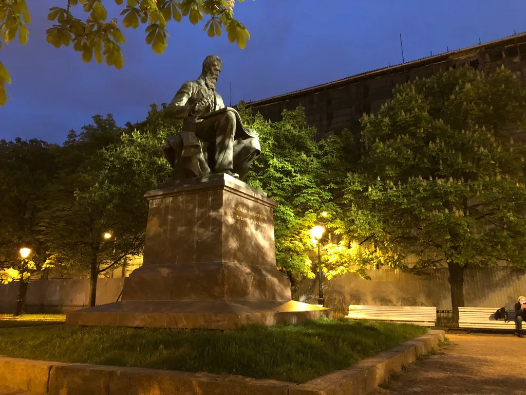 Квартира Комфортная квартира у Мариинского театра — Санкт-Петербург