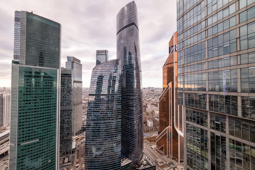 Lux  Jacuzzi floor 48