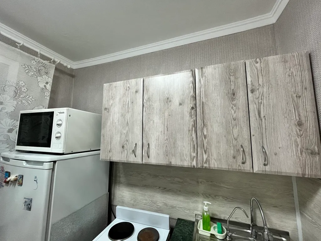 Проспект Ленина 98 кровать Ormatek+диван . Ост.5 поликлиника