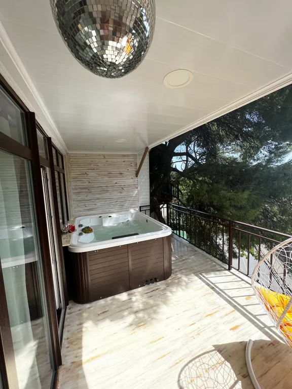 Квартира с джакузи