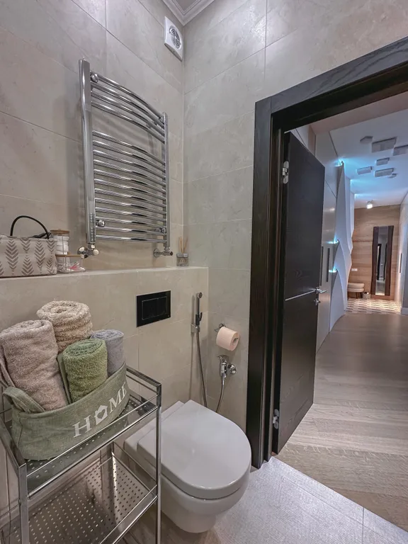 Квартира с видом на озеро в центре Светлогорска