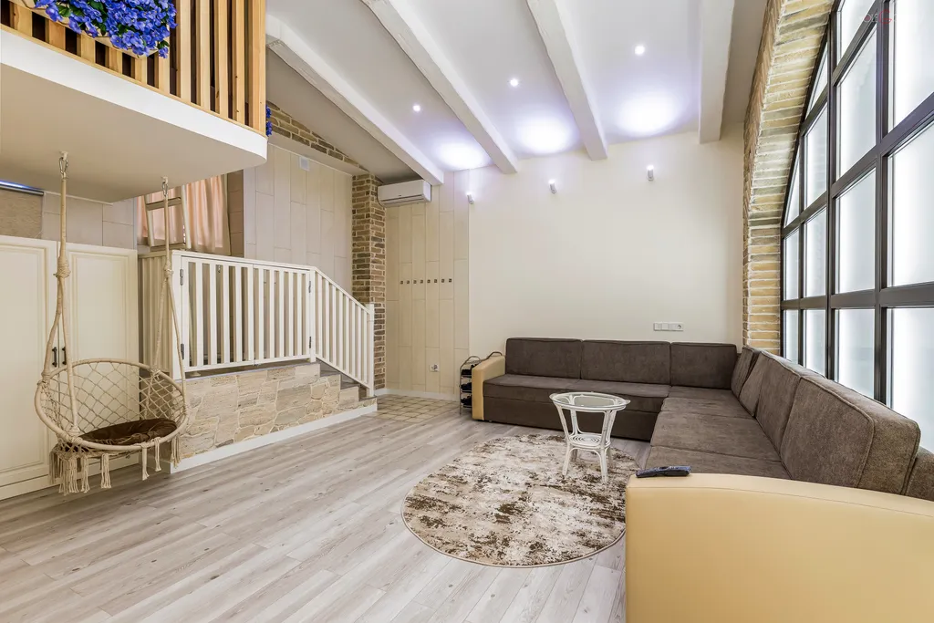 Семейный дом Цветник