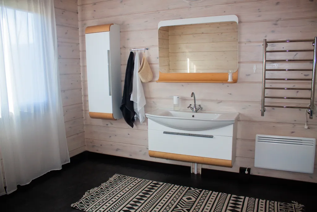 Коттедж Дом для отдыха Mеdley с домашним кинотеатром, террасой и джакузи — Гончарное