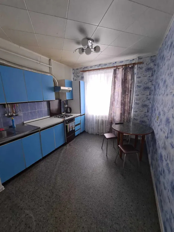 3-комнатная район ледового дворца