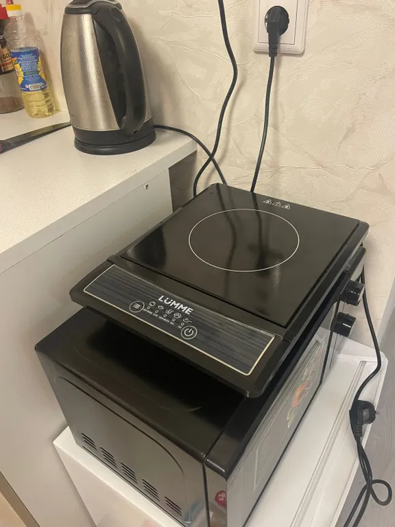 Уютная квартира в новом доме с панорамными окнами