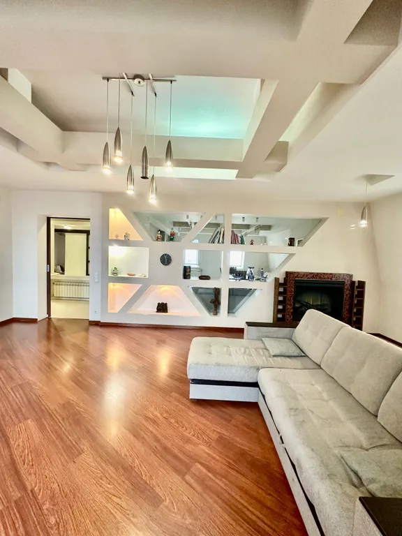 Апартамент люкс в центре города