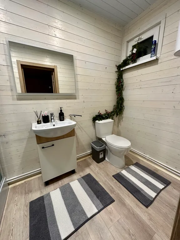 Глэмпинг у реки