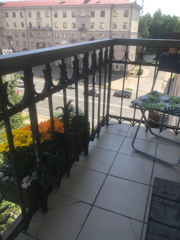 Квартира Двухуровневая квартира в центре — Минск