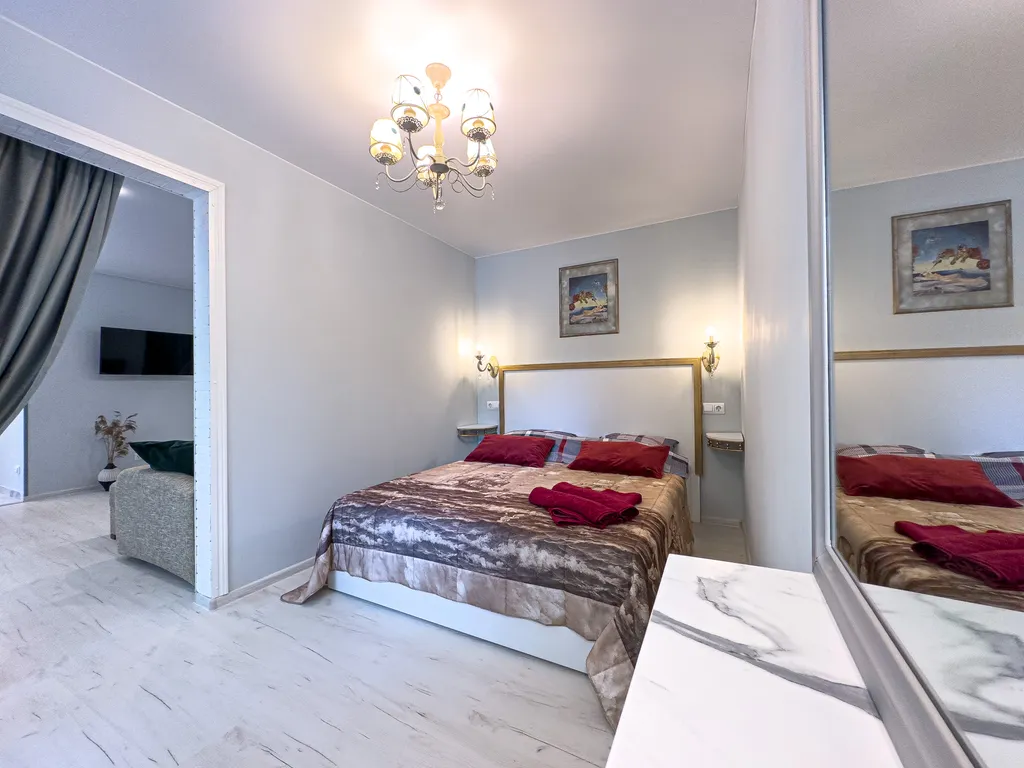 Апартаменты -окно в историю