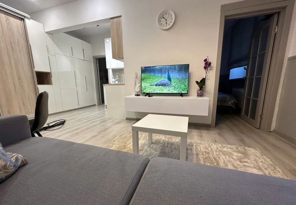 Квартира Квартира с современным ремонтом возле метро — Москва