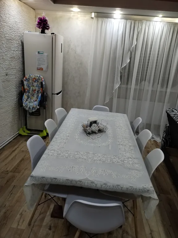 Уютный загородный дом у озера, с баней, для отдыха и праздника