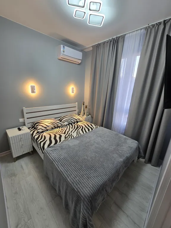 Новая квартира с выделенной спальней