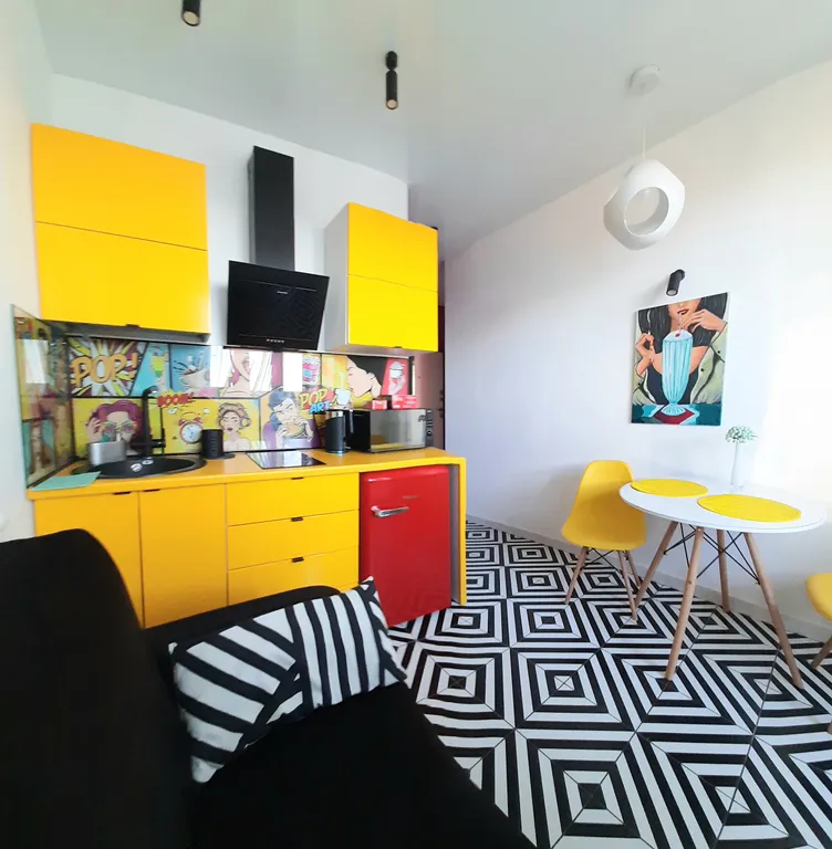 Яркая жизнь позитивный дизайн в стиле поп-арт