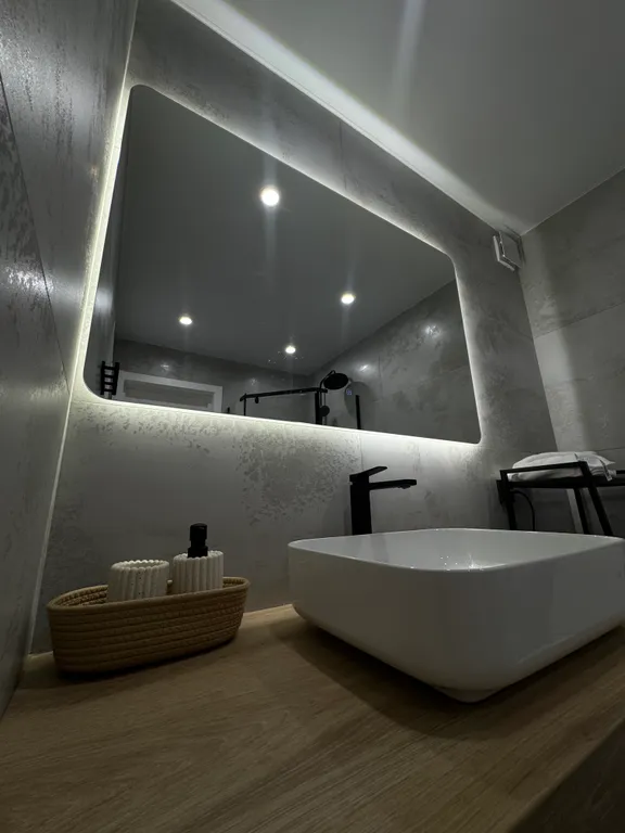 Коттедж Двухкомнатный дом-шале с теплым бассейном и террасой — Динская