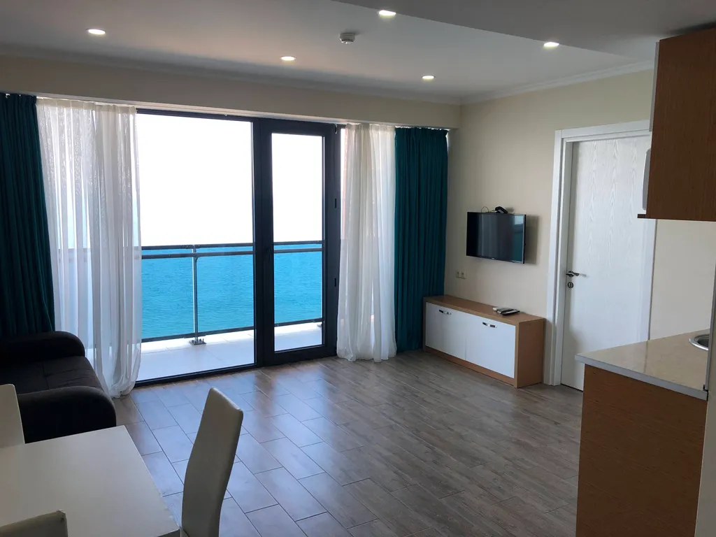 Orbi Beach Tower №1301, море, парк, небоскреб