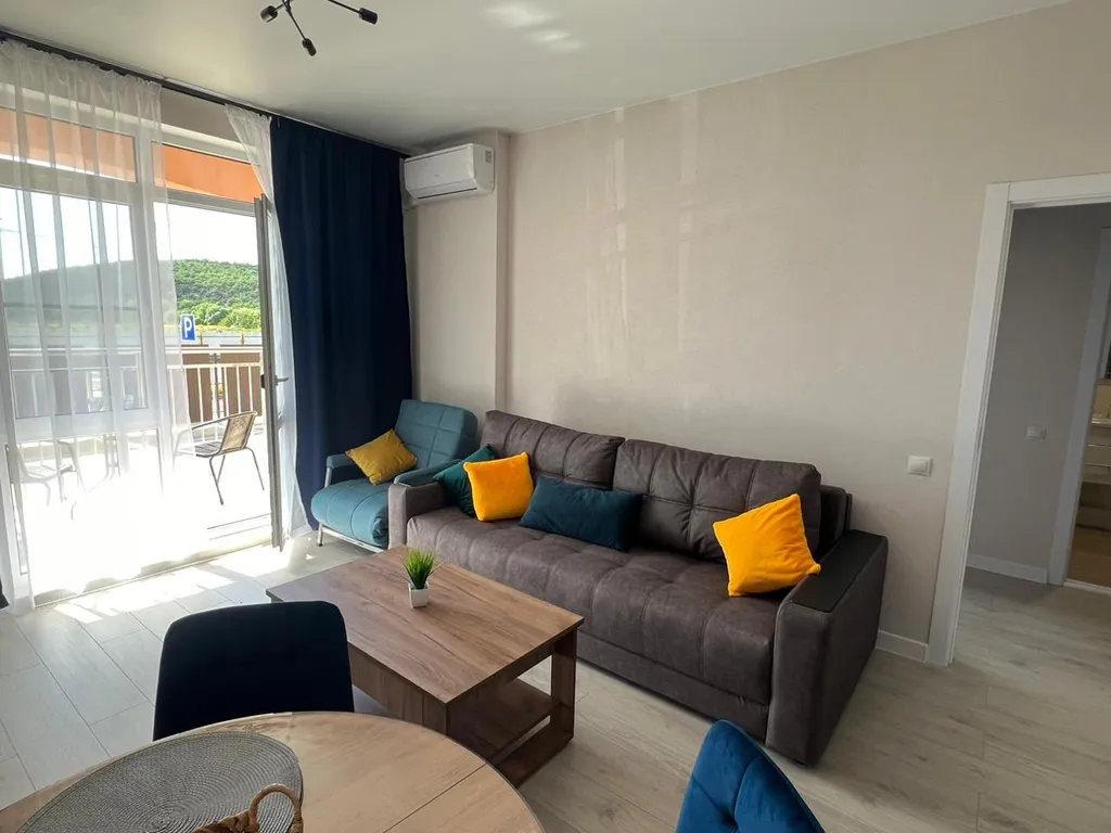 2 евродва на 5 человек с бассейнами