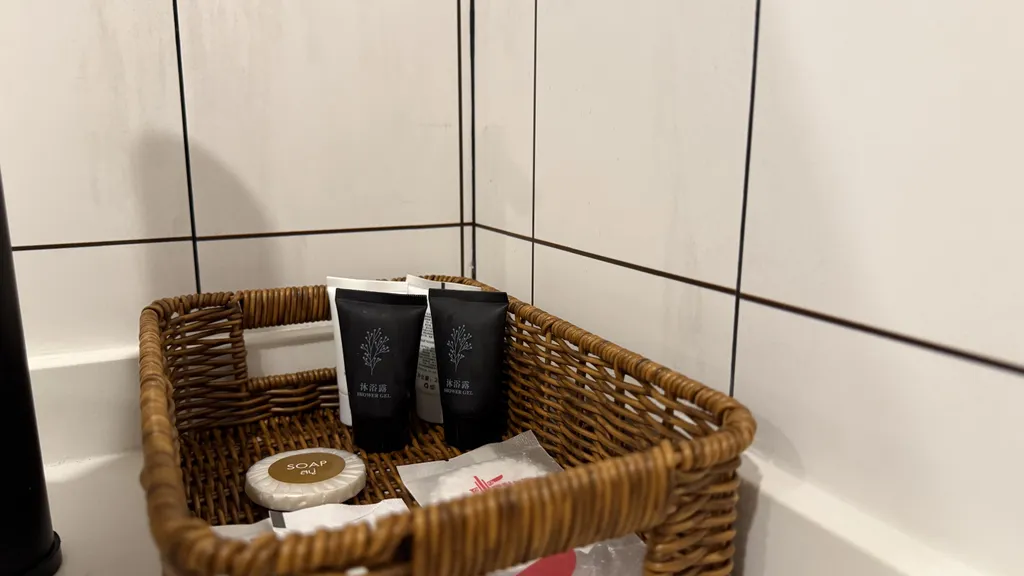 Просторная однушка у моря с бассейном и Wi-Fi 500 мбит/с