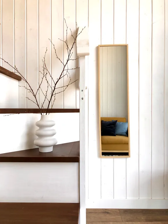 Коттедж Уютный домик с окном в крыше от Дом Шелуха (Sheluha House) — Можайск