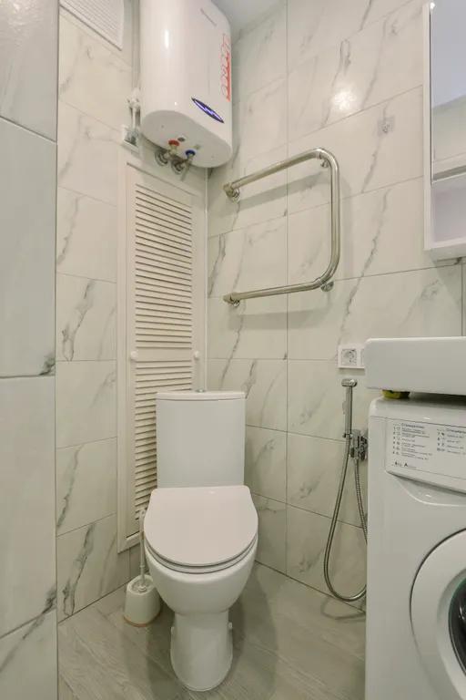 Oчень cветлaя и проcторная квартира с бaлкoном