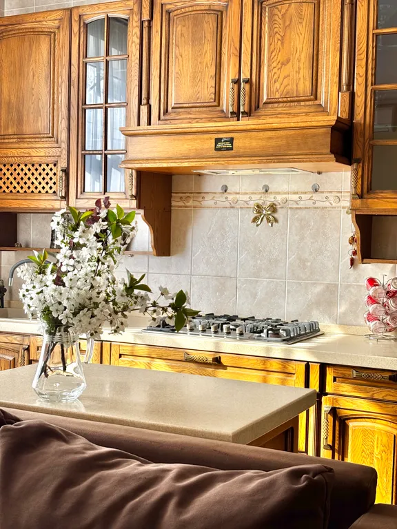 Коттедж Дом из сериала Отпуск на ТНТ — аренда посуточно в Геленджик