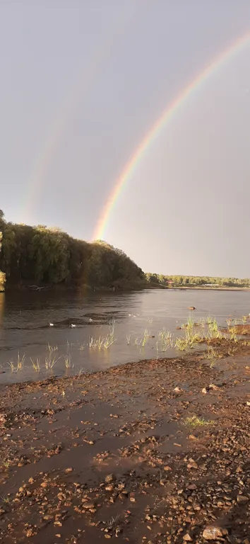 Большой загородный дом