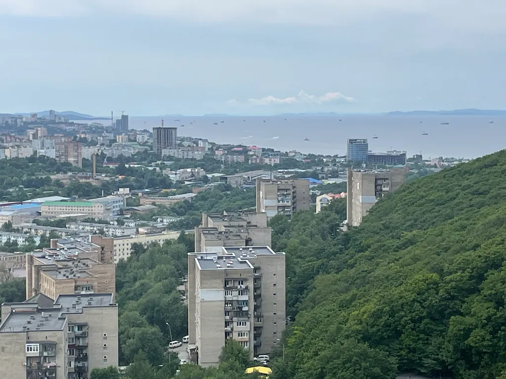 Квартира 1 комнатная квартира с панорамным видом из окон — Владивосток