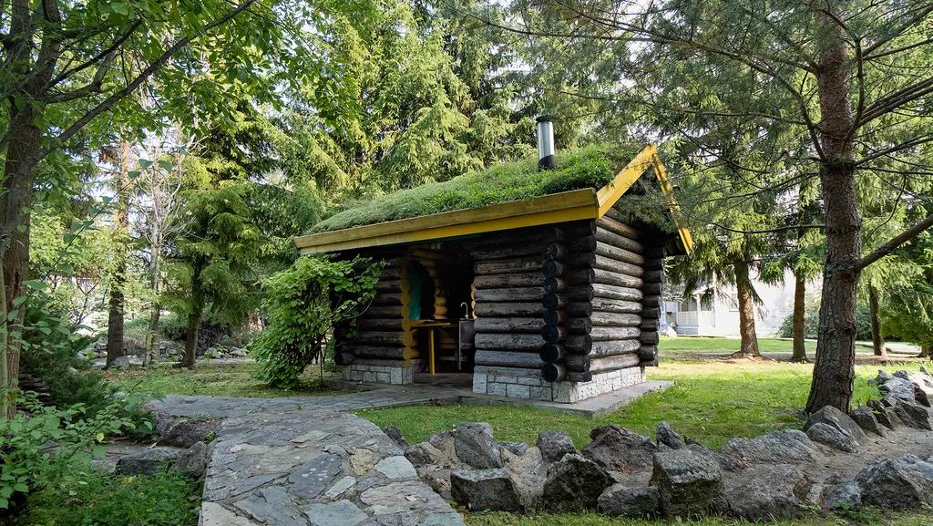 Дом 290 м2 на участке 100 соток