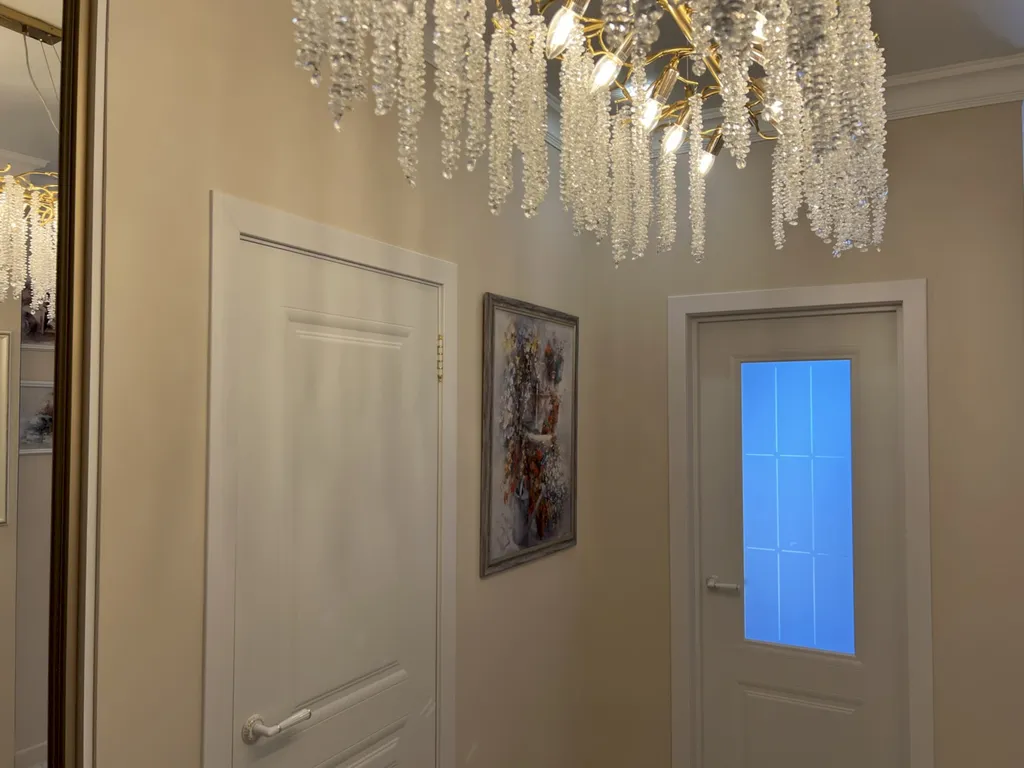 Квартира с балконом и видом на открытое море, Толстый мыс