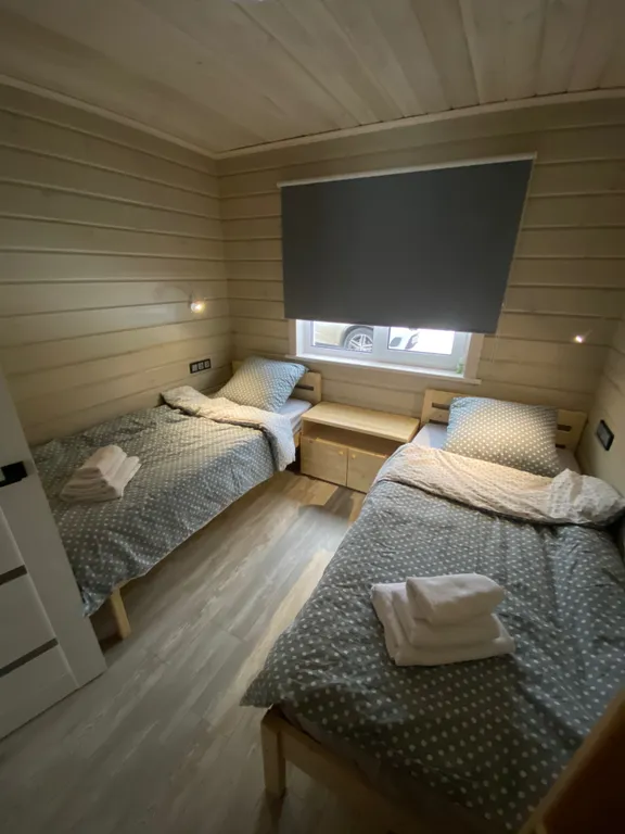 Уютный дом с бассейном на природе