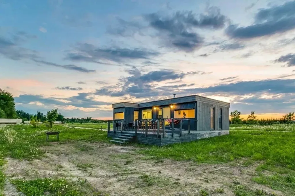 Коттедж Сканди-дом — Луга