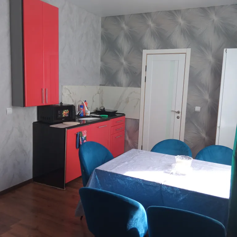 Большая двухкомнатная квартира в центре города