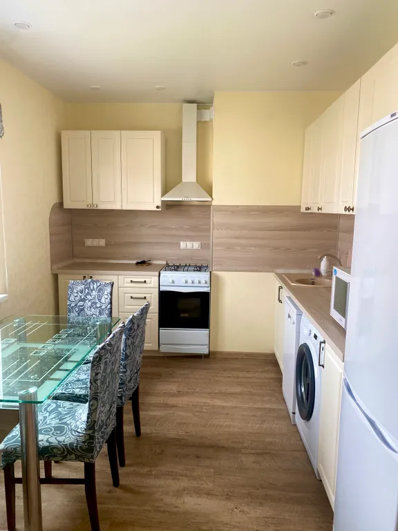 3-комнатная Квартира