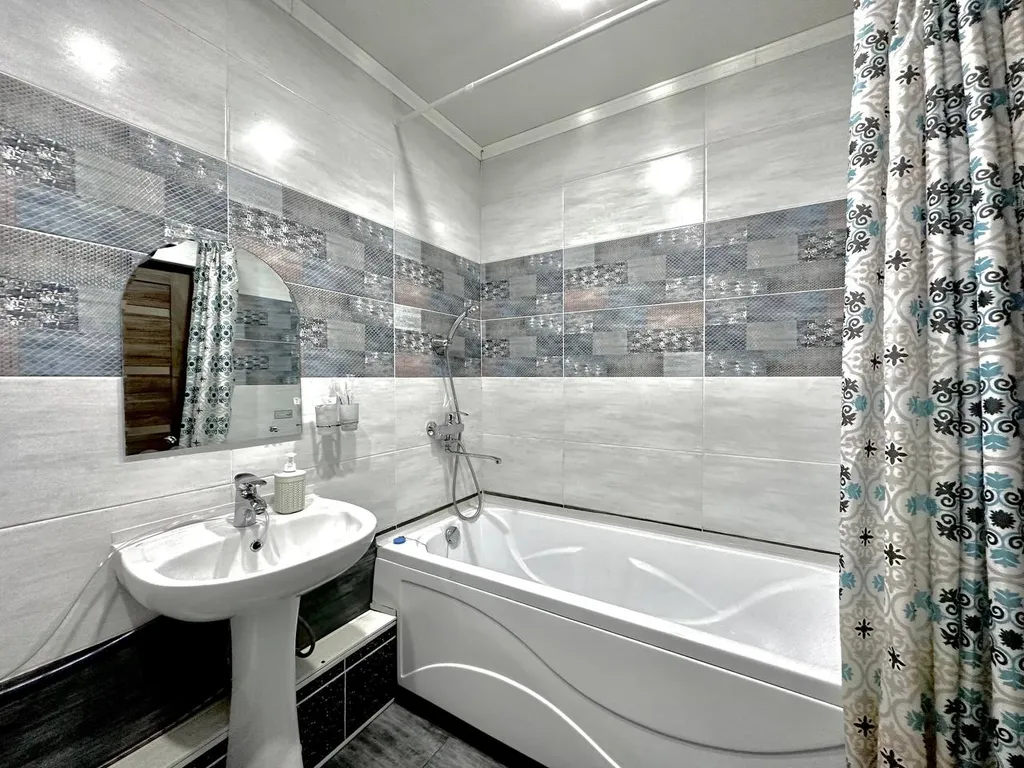 Уютная студия 5 минут от ЖД вокзала.Работаем с Юр/лицами.