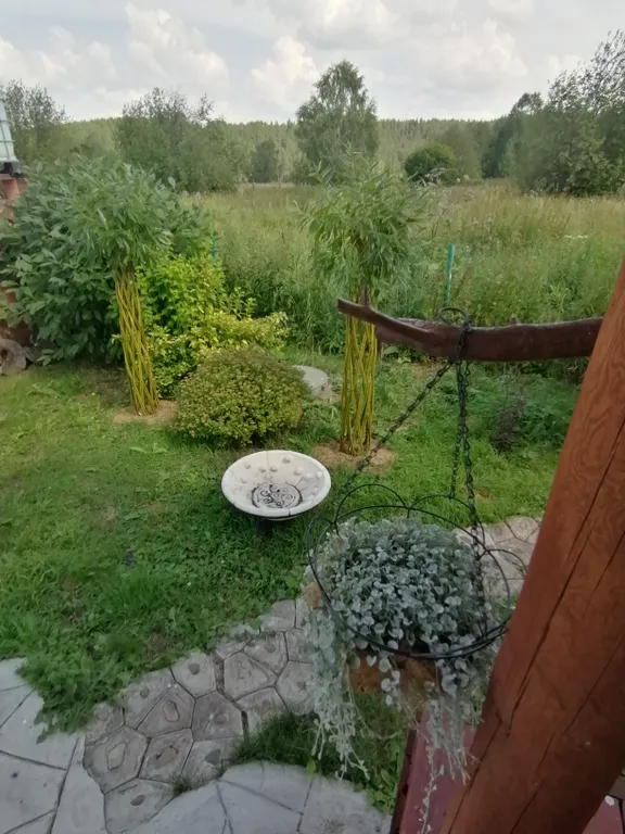 Загородный дом вдали от города