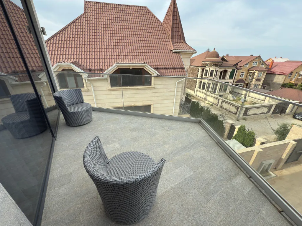 Вилла у моря