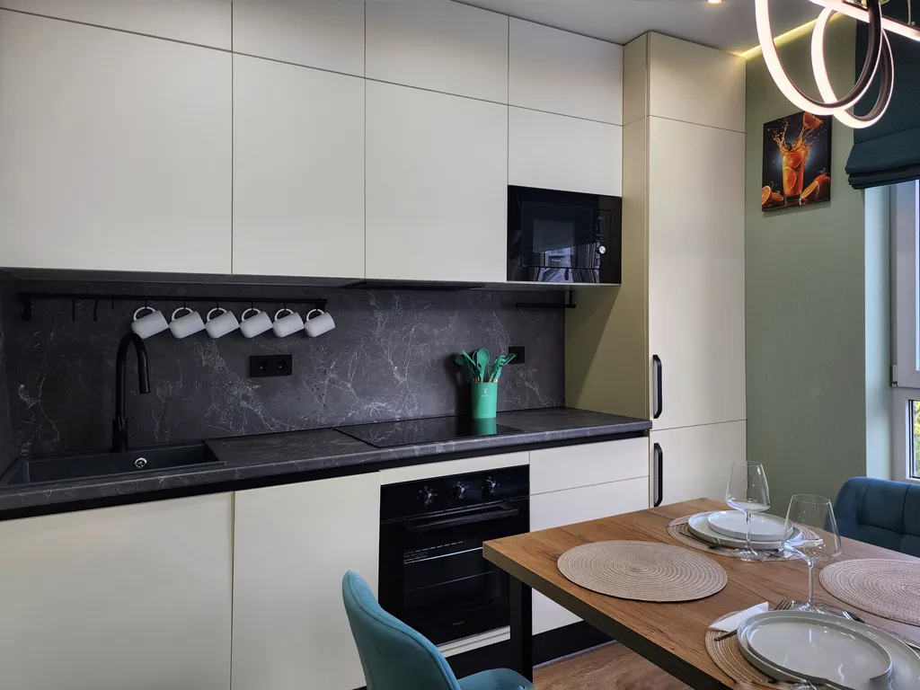 Квартира в Сочи с видом на лес