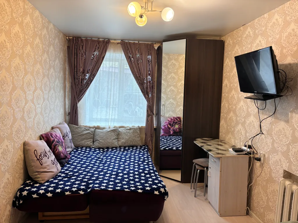 Гостинка в доме коммунального типа