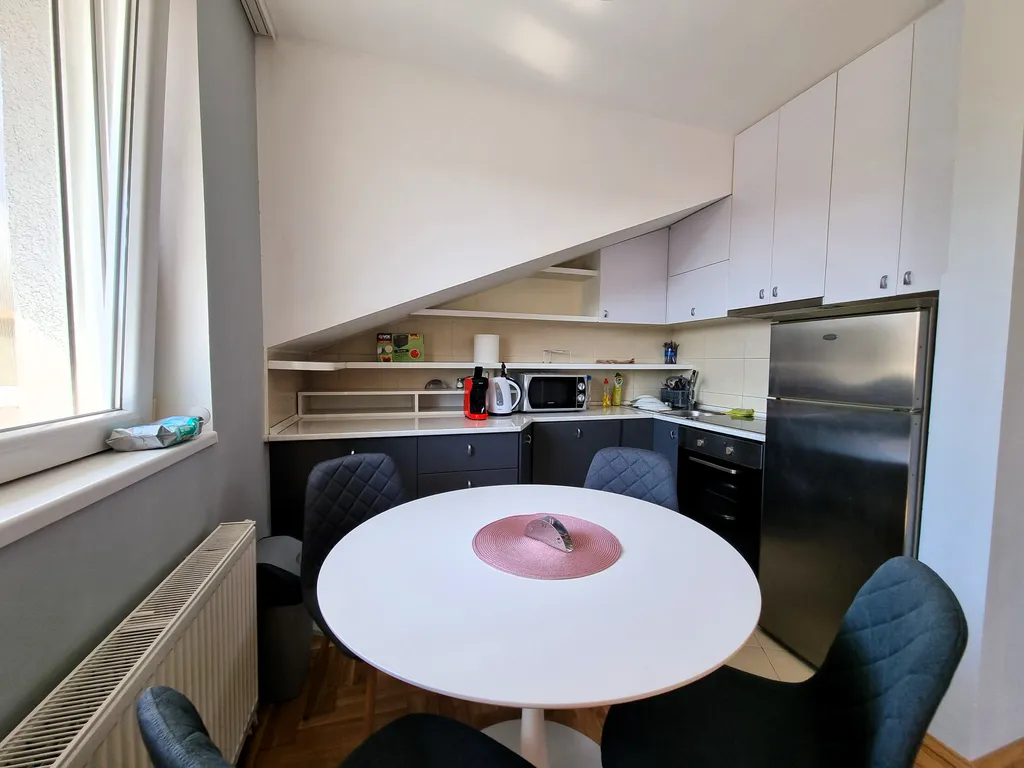 Квартира Квартира Евродвушка LikeHome life в самом сердце Нови Сада — Нови-Сад