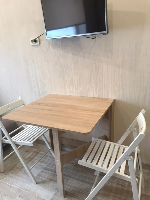 Небольшая студия с видом на горы