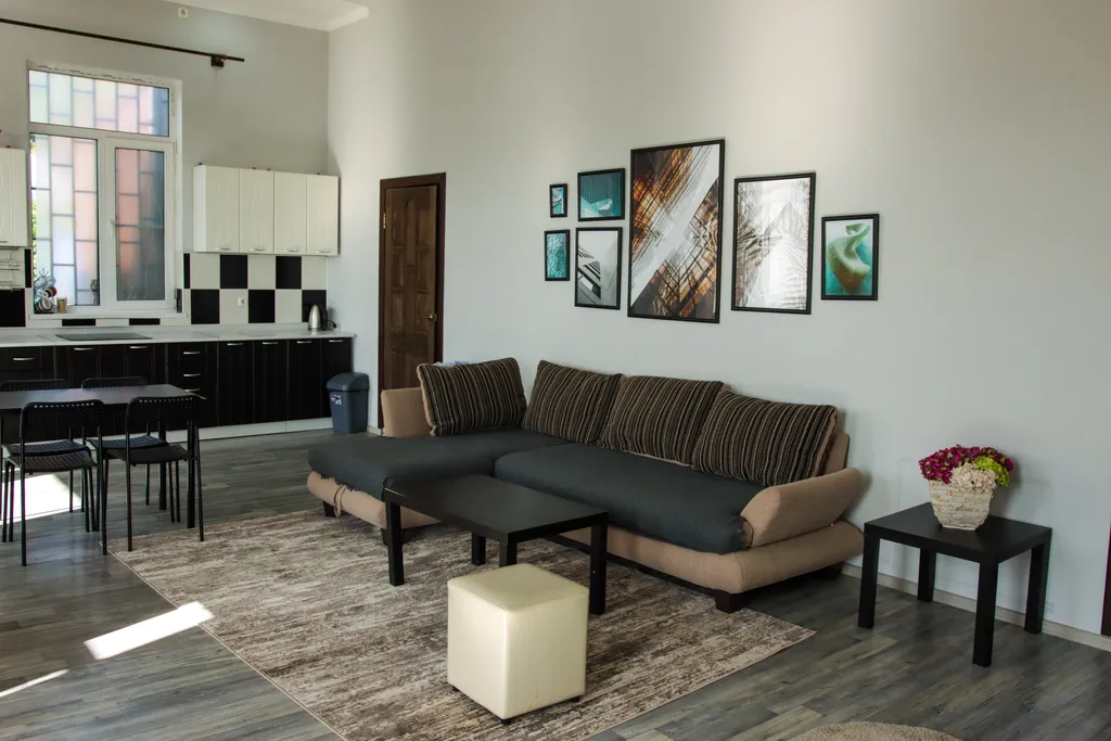 Коттедж Дом отдыха Casa-Colina с видом на море и горы — Сухум