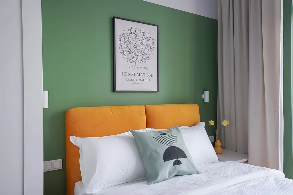 Квартира Квартира Яркая студия с террасой Изумруд у парка в центре города — Калининград