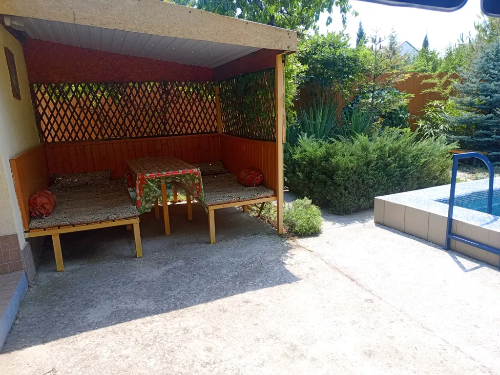 Уютный дом для летнего отдыха