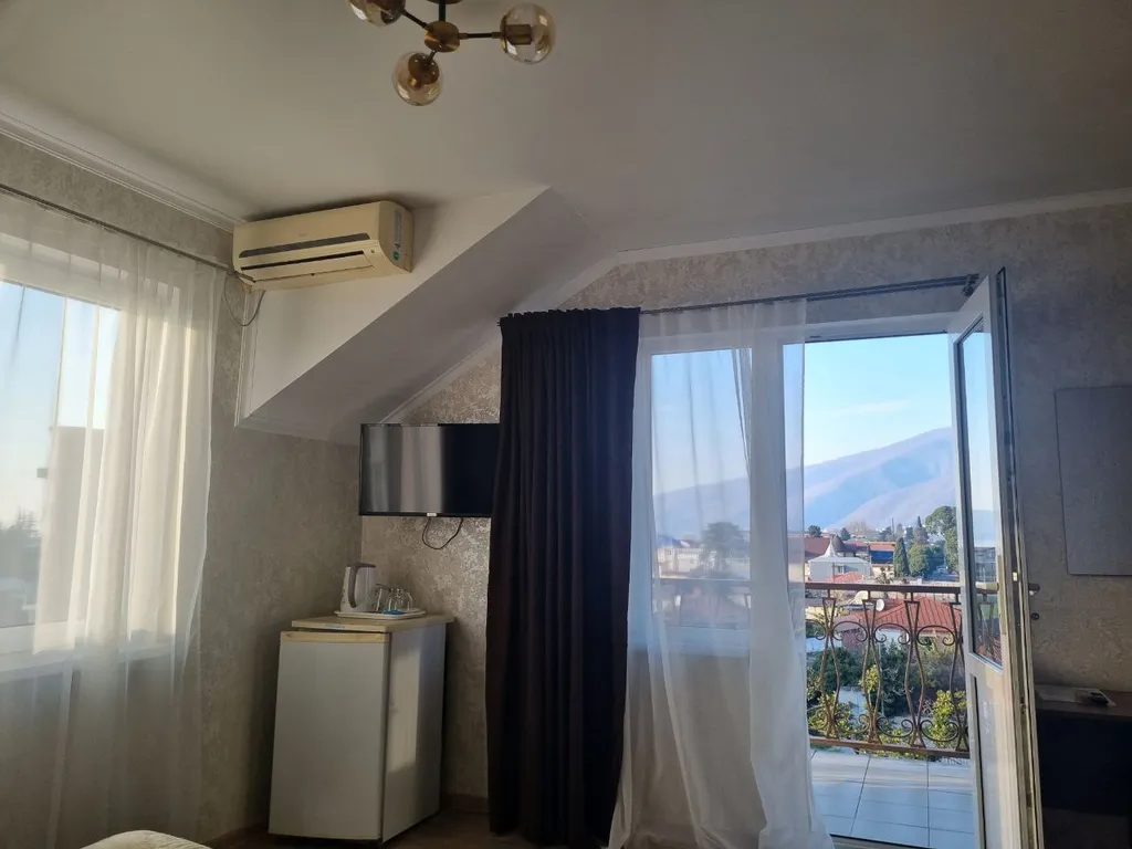 Квартира Комната — Гагра