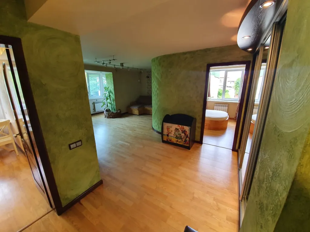 3-комнатная Квартира