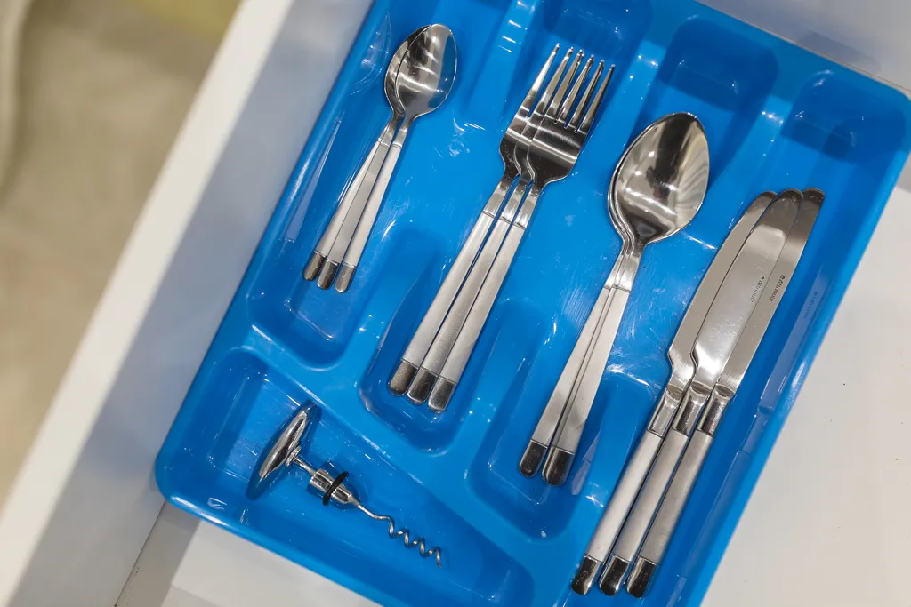 Современные теплые апартаменты с камином Аделаида