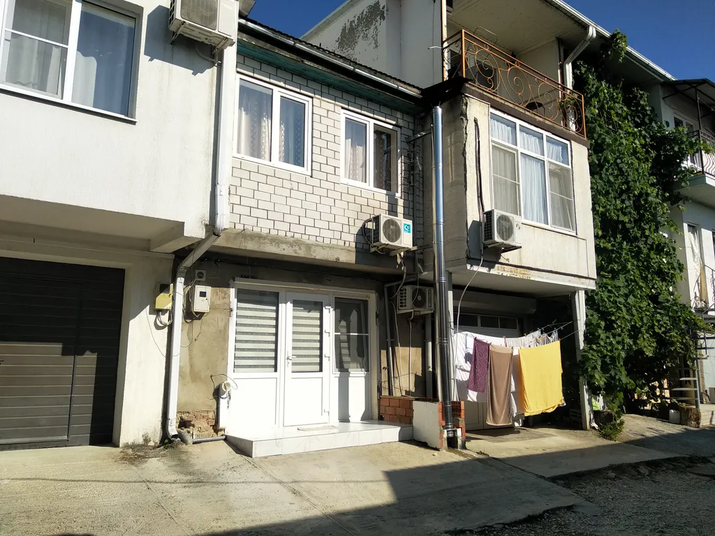 Евродвушка с новым ремонтом и отдельным входом в ГК на 6 чел