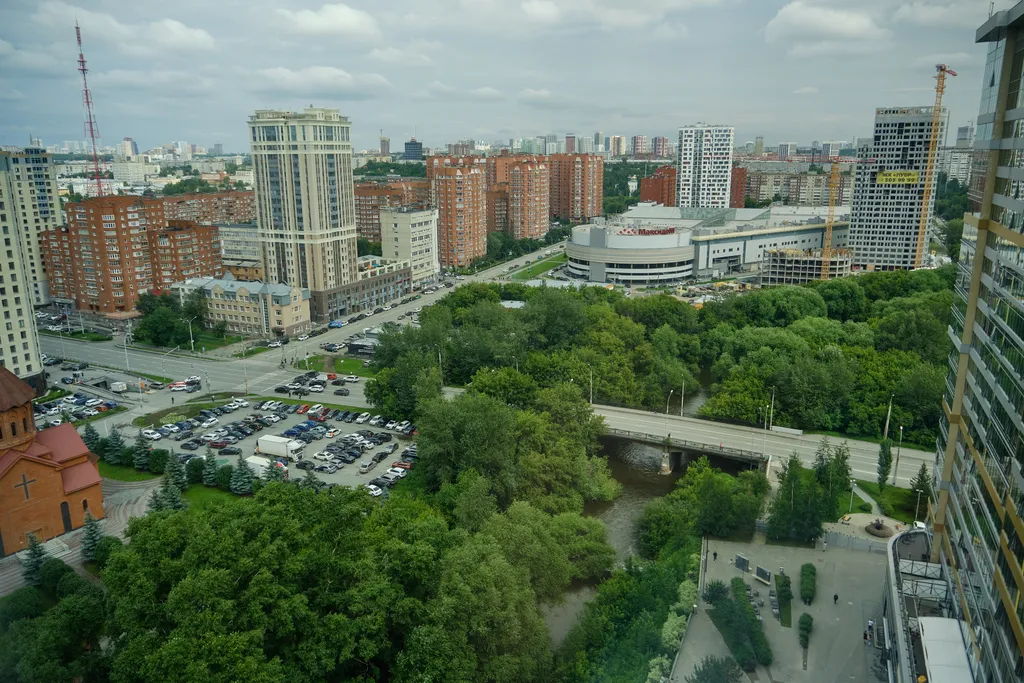 Квартира Великолепная квартира в центре с видом на город — Екатеринбург